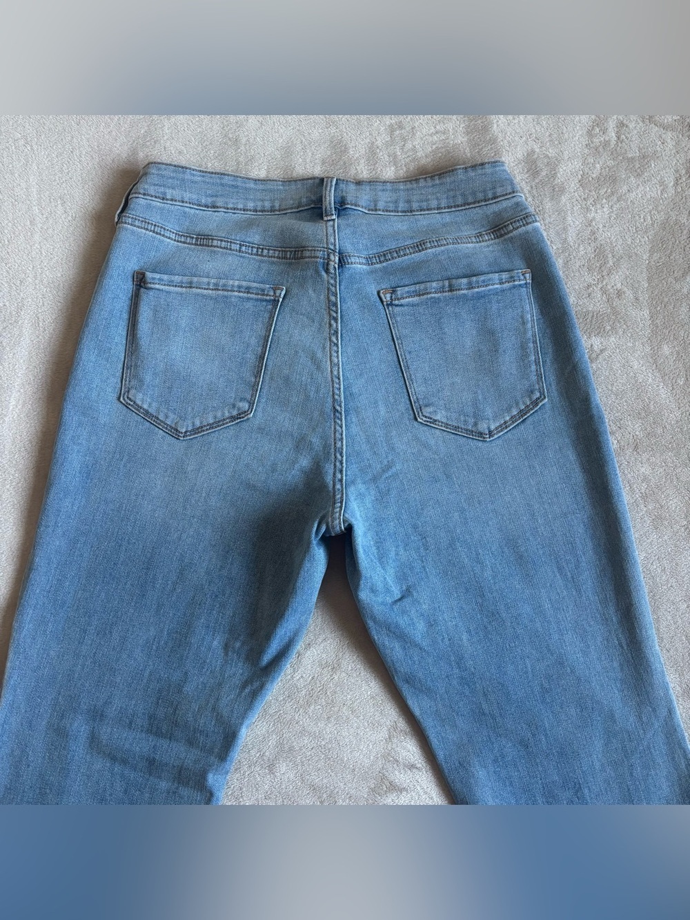 Old Navy Light Blue Women's Flare Jeans - Size 12 - Picture 3 of 7